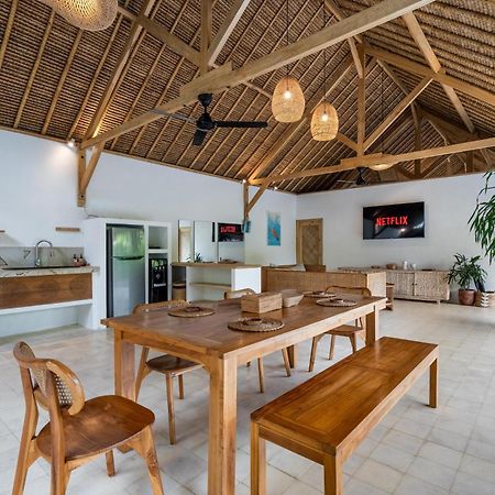 Villa Kelapa Kucing ギリ・アイル エクステリア 写真