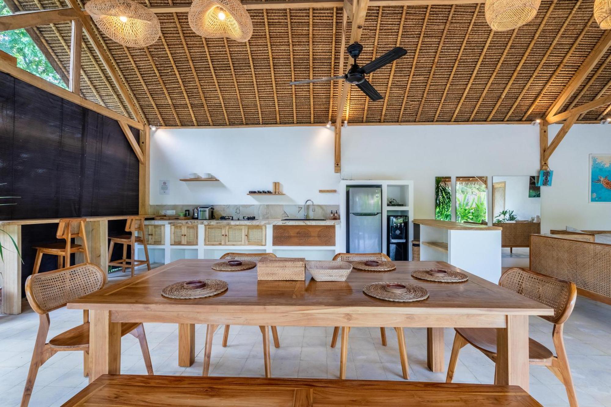 Villa Kelapa Kucing ギリ・アイル エクステリア 写真