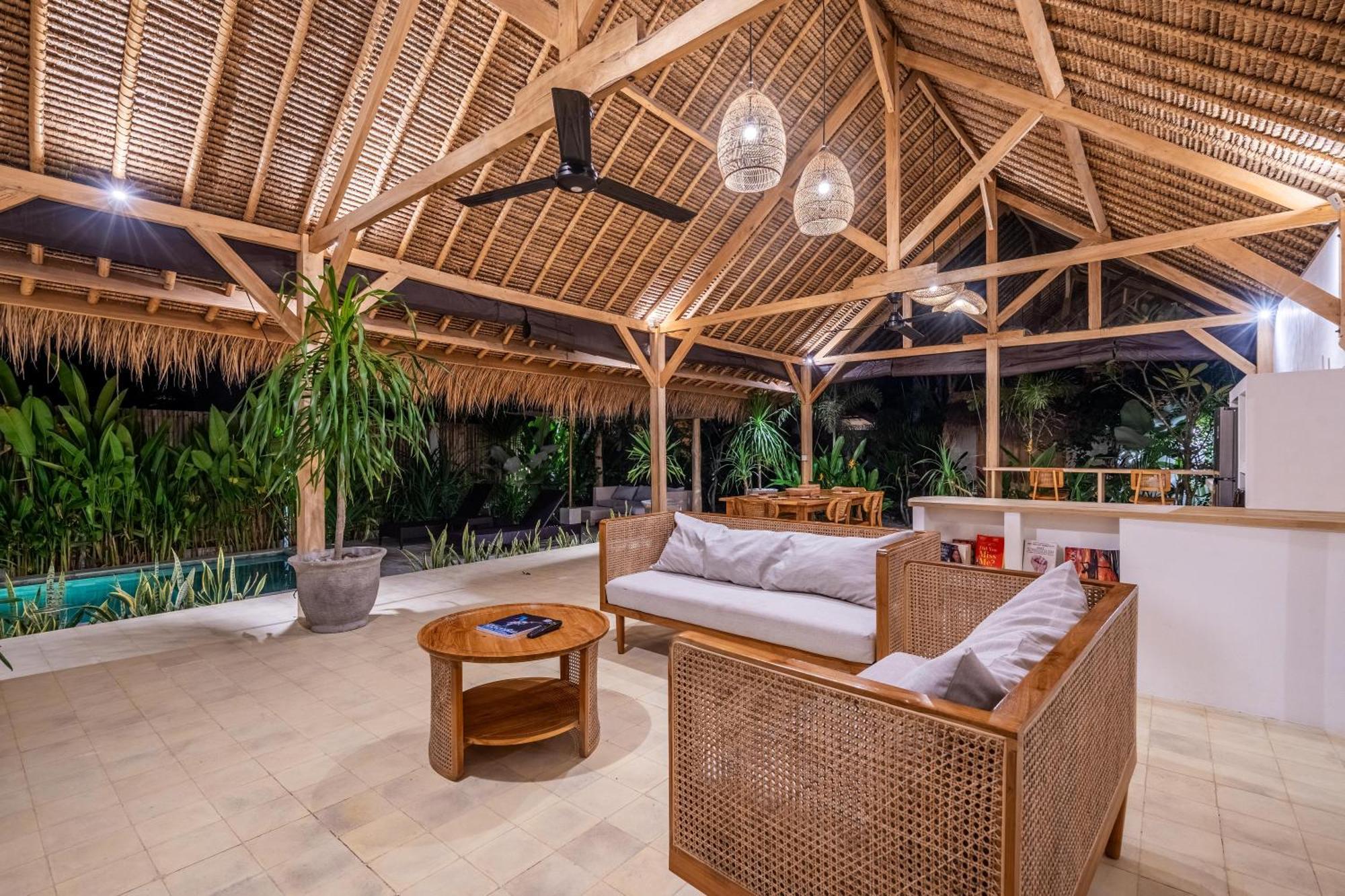 Villa Kelapa Kucing ギリ・アイル エクステリア 写真
